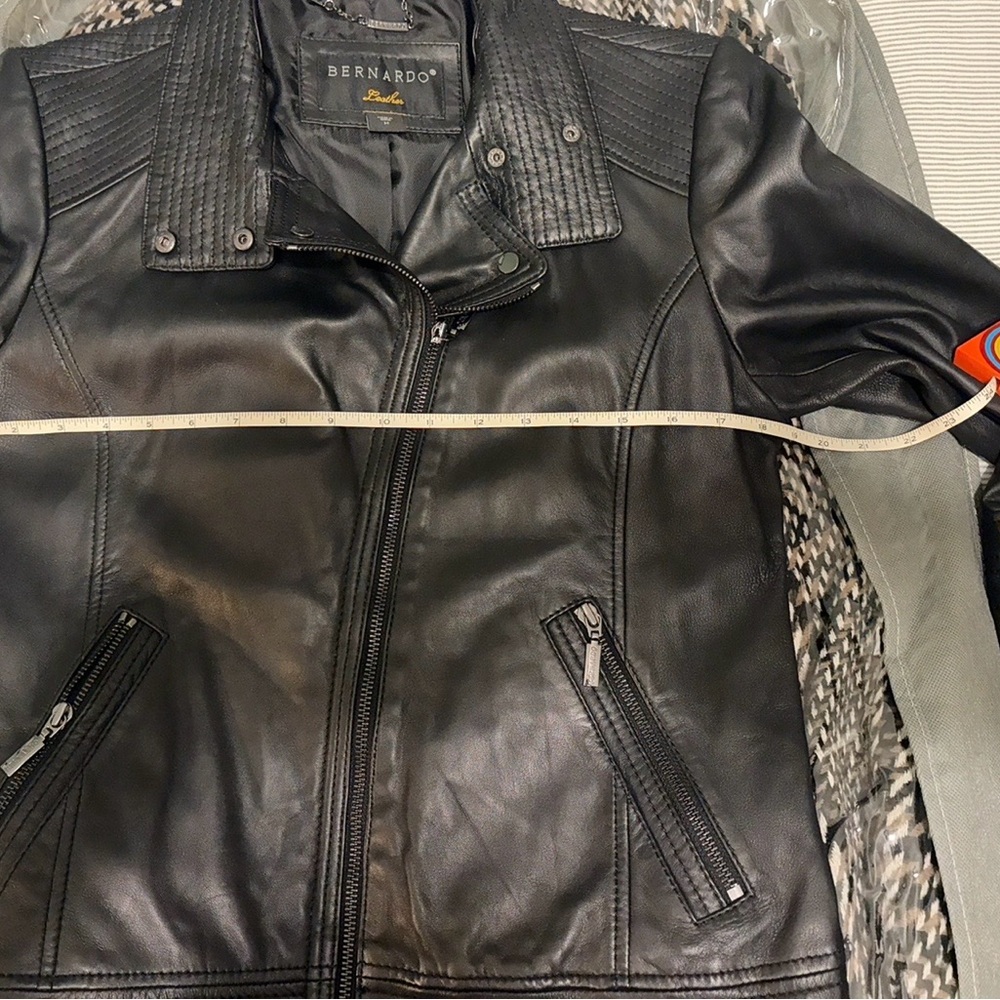 NWOT Bernardo - Leather Motorcycle Jacket - Picture 11 of 12